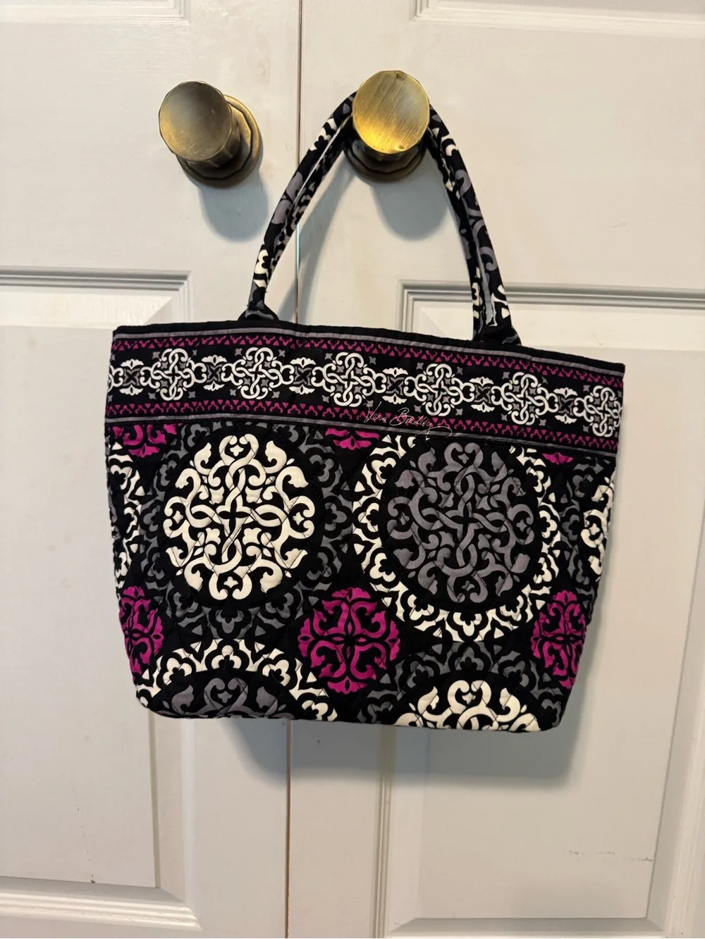 Quilted Patterned Tote Bag in Black, White & Magenta